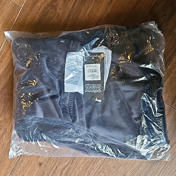 TRUE RELIGION CRYSTAL HS VELOUR TUBE JUMPSUIT WOMEN'S SIZE LARGE  BLACK - Picture 9 of 10